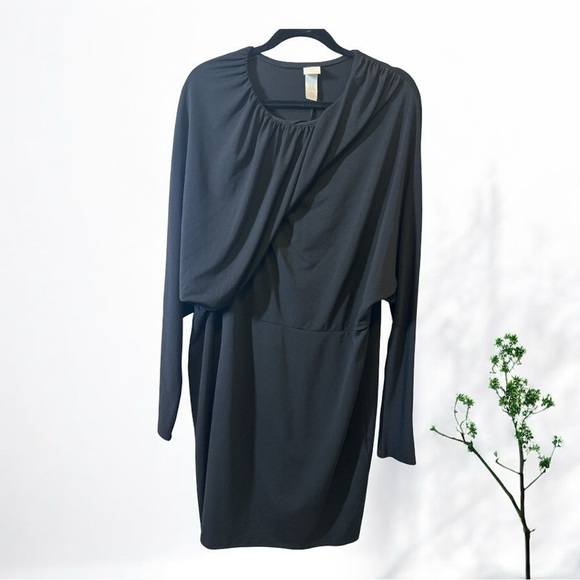 H&M Plus Size Elegant Black Draped Dress - Picture 1 of 5